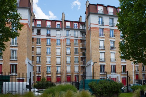 France, Ile de France, Hauts-de-Seine, ville de Clichy-la-Garenne, rue Simonneau, cite HBM (Habitat Bon Marche), habitat social,
Mention obligatoire : CRT PIdF