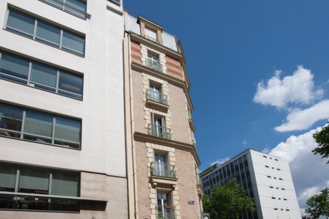 France, Ile de France, Hauts-de-Seine, ville de Clichy-la-Garenne, rue Henri Barbusse et rue Casteres, batiments,
Copyright notice: CRT PIdF