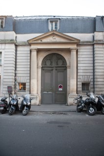 France, Ile de France, Paris 10e arrondissement, 30 rue du faubourg Poissonniere, portail, entree hotel particulier, hotel Benoit de Sainte-Paulle, hotel Cheret,