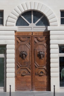France, Ile de France, Paris 9e arrondissement, immeuble 2 rue de la Chaussee d'Antin, Immeuble Rossini, architecte Nicolas-Jacques-Antoine Vestier, immeuble de bureaux, facade, facadisme, renovation,...