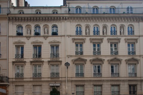 France, Ile de France, Paris 7e arrondissement, 81 rue du Bac, immeuble de rapport, 19e siecle,