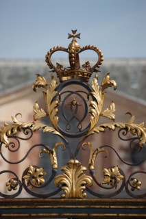 France, Ile de France, Val de Marne, Boissy Saint Leger, centre de Grosbois, grille du chateau de Grosbois et chiffre de Wagram sur la grille,
