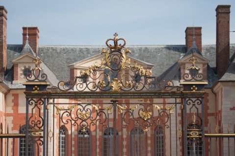 France, Ile de France, Val de Marne, Boissy Saint Leger, centre de Grosbois, grille du chateau de Grosbois et chiffre de Wagram sur la grille,