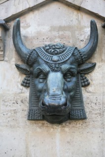 France, Ile de France, Paris, 4e arrondissement, Le Marais, rue des Hospitalieres Saint Gervais, tetes de taureau, ecole maternelle,
