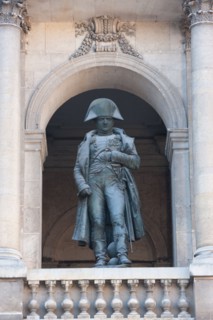 France, Ile de France, Paris 7e arrondissement, cour des Invalides, statue de Napoleon 1er, sculpteur Charles Emile Marie Seurre, 1833, bronze,