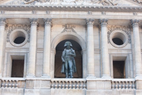 France, Ile de France, Paris 7e arrondissement, cour des Invalides, statue de Napoleon 1er, sculpteur Charles Emile Marie Seurre, 1833, bronze,