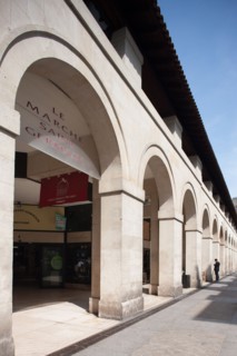 France, Ile de France, Paris 6e arrondissement, marche Saint-Germain, arcades, commerce, architecte Jean Blondel,