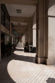 France, Ile de France, Paris 6e arrondissement, marche Saint-Germain, arcades, commerce, architecte Jean Blondel,