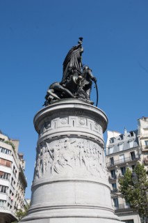 France, Ile de France, Paris 17e arrondissement, Place de Clichy, statue du marechal Moncey, sculpture, piedestal, relief representant la defense de Paris par Moncey a la barriere de Clichy, en 1814