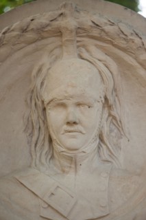 France, Ile de France, Paris 20e arrondissement, cimetiere du Pere Lachaise, sepulture, 29e division, cenotaphe du Dragon Antoine de Guillaume-Lagrange erige en 1809, tombe du Dragon,