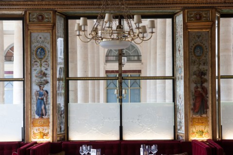 France, Ile de France, Paris 1er arrondissement, Palais Royal, Galerie de Beaujolais, 17 rue du Beaujolais, restaurant Le Grand Vefour, chef Guy Martin, restaurant gastronomique, gastronomie, decor, i...