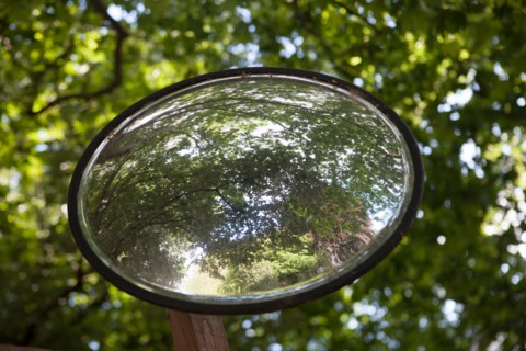 France, Région Ile de France, Paris 6e arrondissement, Jardin du Luxembourg, miroir rond, reflet