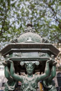 Paris 9e arrondissement,  Rue d'Amsterdam