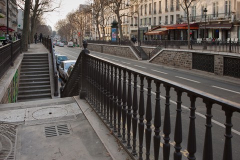 France, Région Ile de France, Paris 10e arrondissement, boulevard Saint Martin, différence de