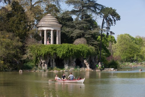 France, Région Ile de France, Paris 12e arrondissement, Bois de Vincennes, Lac Daumesnil, temple,