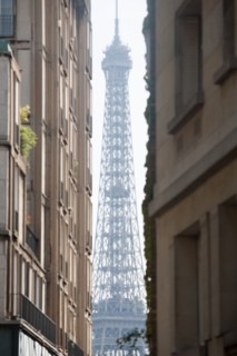 France, Région Ile de France, Paris 16e arrondissement, Rue Berton, en contrebas de la rue