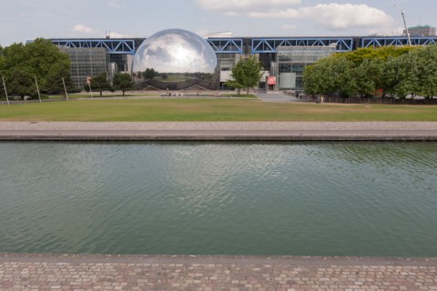 France, Région Ile de France, Paris 19e arrondissement, Parc de la Villette, Géode, Canal de