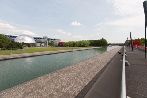 France, Région Ile de France, Paris 19e arrondissement, Parc de la Villette, Géode, Canal de
