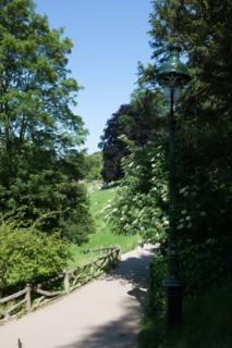 France, Région Ile de France, Paris 19e arrondissement, Parc des Buttes Chaumont, jardin, Ville de