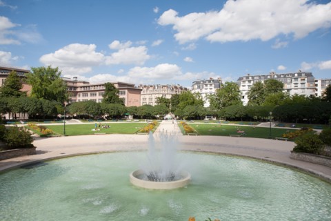 SquareSaint Lambert, Bassin Et Jet D'Eau