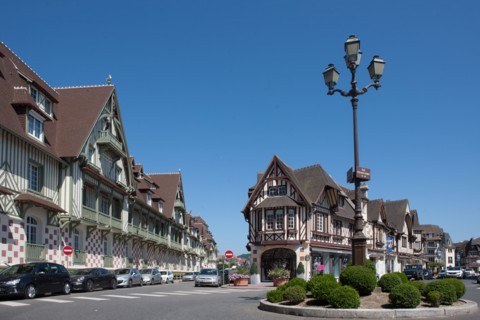 Cote Fleurie, Deauville