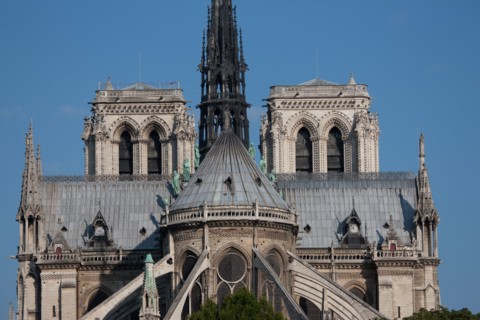 Chevet de la Cathédrale Notre Dame, Fleche Et Tours