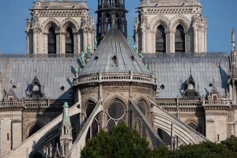 Chevet de la Cathédrale Notre Dame, Fleche Et Tours