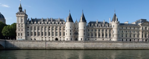 Quai de l'Horloge, Conciergerie
