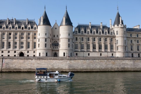 Quai de l'Horloge, Conciergerie