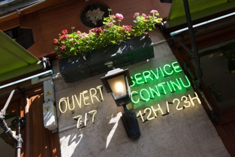 Rue Richelieu, Detail of a Restaurant