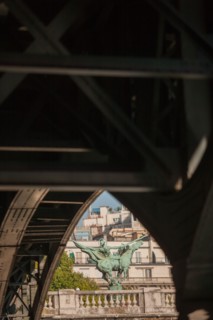 Seine, Sous Le Pont De Bir Hakeim