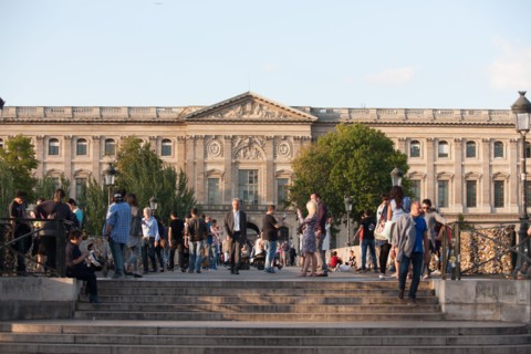 Pont Des Arts, Musée du Louvre