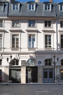 Rue De Beaujolais, Habitation De Colette Au Numero 9