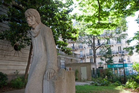 Rue Des Ecoles,Square Paul Langevin