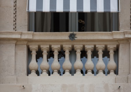 Jardins du Palais Royal, Pavillons De La Galerie Beaujolais