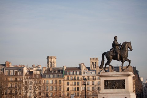 Pont Neuf, Statue d'Henri IV