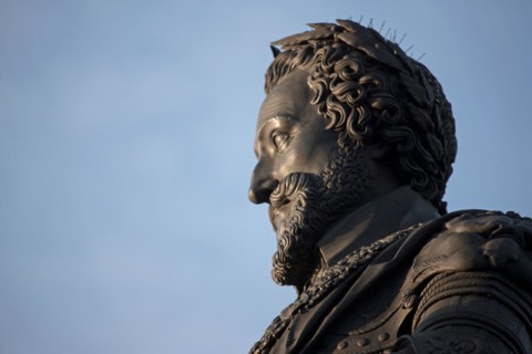 Pont Neuf, Statue d'Henri IV