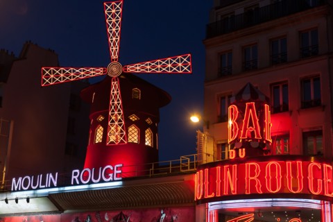 Place Blanche, Moulin Rouge