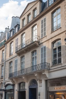 1e Arrondissement, 374 rue Saint-Honoré