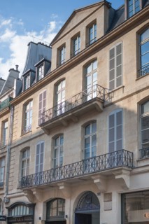 1e Arrondissement, 374 rue Saint-Honoré