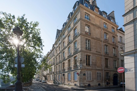 The Ile Saint-Louis in Paris