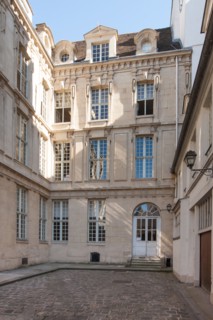 7 rue Des Grands Augustins,