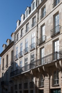 15 Quai de Conti, Patrick Modiano y vécut Son Enfance