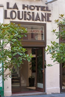 60 rue de Seine, Hôtel La Louisiane
