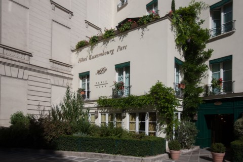 Rue De Vaugirard, Hôtel LuxembourgParc