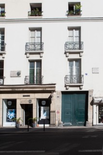 5 rue de Tournon, Baudelaire Et Prevert y vécurent