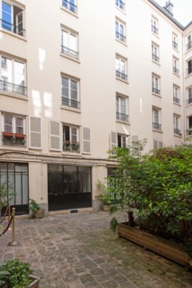 Saint Germain Des Prés, 10 rue De Buci