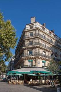 Saint Germain Des Prés, Cafe Les Deux Magots