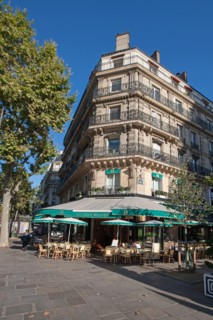 Saint Germain Des Prés, Cafe Les Deux Magots