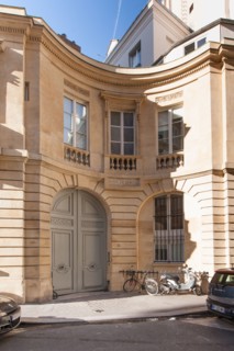 15 rue de Grenelle, Hôtel De Berulle